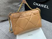 Chanel Flap Bag Lambskin Size 26 x 16 x 9 cm - 5