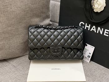 Chanel Flap Bag Full Black Size 25 cm