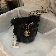 Chanel Small Bucket Bag Black Size 11 x 15 x 10 cm - 3