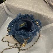 Chanel Small Bucket Bag Size 11 x 15 x 10 cm - 2