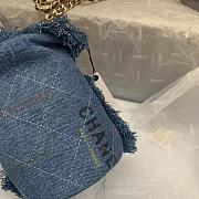 Chanel Small Bucket Bag Size 11 x 15 x 10 cm - 6