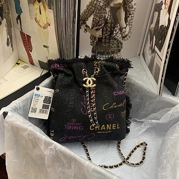 Chanel Bucket Bag 01 Size 23 × 20 × 9.5 cm