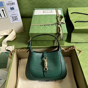Gucci Mini Chain Bag 01 Size 19 x 13 x 13 cm