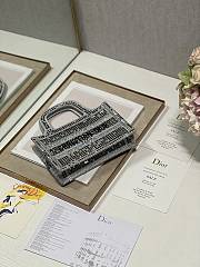 Dior Small Tote Bag Size 24 x 17 x 7 cm - 4