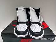 Air Jordan 1 Retro High OG Black White 555088-010 - 5