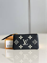 Louis Vuitton Key Pouch Size 13.5 x 7 x 1.5 cm - 5