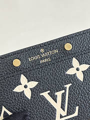 Louis Vuitton Card Holder Size 11 x 7.5 cm - 2