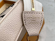 Louis Vuitton Mini Pochette Accessoires Size 15.5 x 10.5 x 4 cm - 6