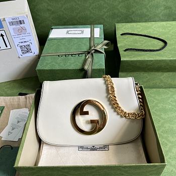 Gucci Chain Bag White Size 28 x 16 x 4 cm