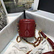 Chanel Cl Clutch With Chain Red Size 12 x 11 x 7 cm - 4