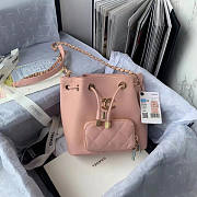 Chanel CL Drawstring Bag Pink Size 21 x 19 x 8 cm - 4