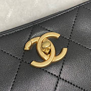 Chanel CL Hippie Black Bag Size 24 x 25 x 8.5 cm - 6