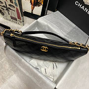 Chanel CL Hippie Black Bag Size 40 x 8 x 8 cm - 3