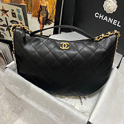 Chanel CL Hippie Black Bag Size 40 x 8 x 8 cm - 4