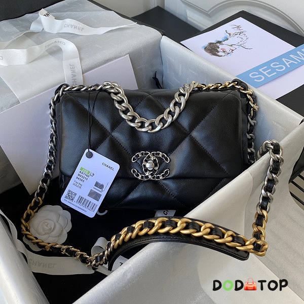 Chanel 16 Flap Bag Black Size 16 x 26 x 9 cm - 1