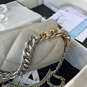 Chanel 16 Flap Bag Grey Size 16 x 26 x 9 cm - 4
