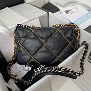 Chanel 19 Flap Bag 02 Size 16 x 26 x 9 cm - 4