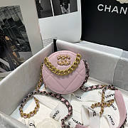 Chanel CL 19 Clutch With Chain Pink Size 12 x 12 x 4.5 cm - 1