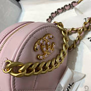 Chanel CL 19 Clutch With Chain Pink Size 12 x 12 x 4.5 cm - 3