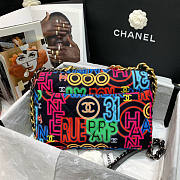 Chanel 19 Flap Bag 01 Size 20 x 30 x 10 cm - 6