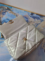 Chanel CL 19 Large Flap Grey Bag Size 20 x 30 x 10 cm - 3