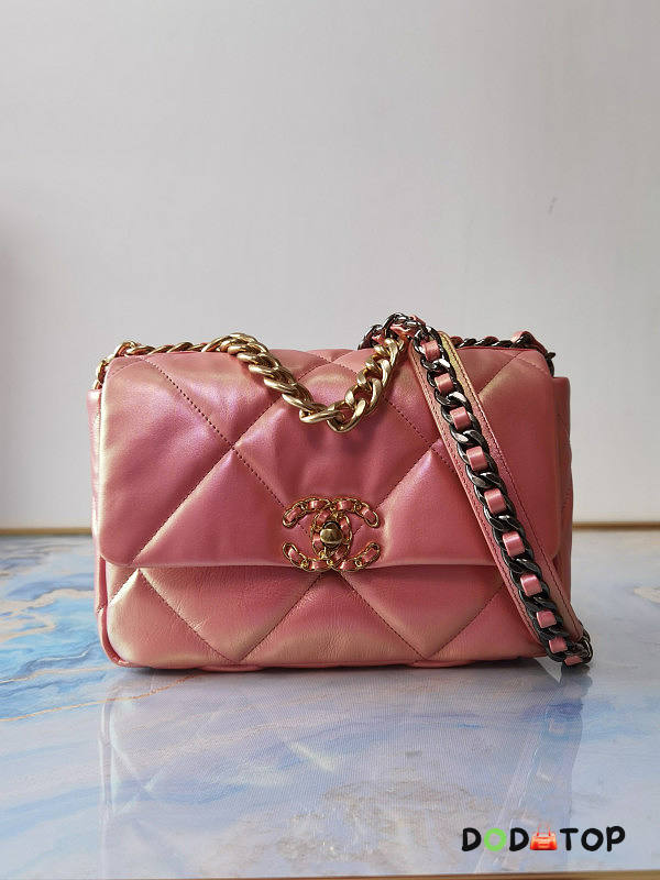 Chanel CL 19 Flap Pink Bag Size 16 x 26 x 9 cm - 1