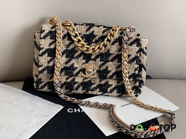 Chanel Flap Bag Size 30 cm 01 - 1