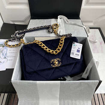 Chanel Flap Bag Size 20 x 30 x 10 cm 