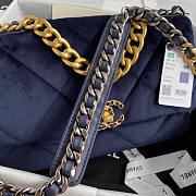 Chanel Flap Bag Size 20 x 30 x 10 cm  - 2