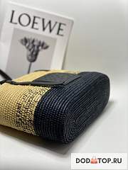 Loewe Woven Straw Basket Bag Size 30 x 21 x 11 cm - 4
