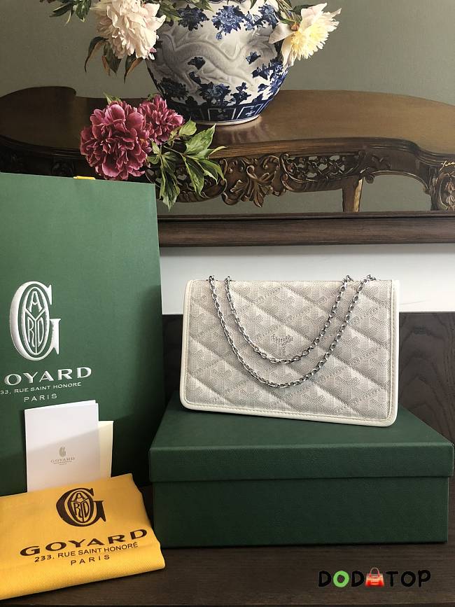 Goyard White Chain Bag Size 24 x 5 x 15 cm - 1