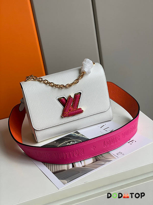 Louis Vuitton Twist MM 02 Size 23 x 17 x 9.5 cm - 1