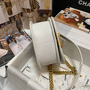 Chanel CL Small Boy Chanel Messenger Bag White Size 12.5 x 18 x 6 cm - 5
