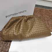 Bottega Veneta Pouch Bag Size 37 x 11 x 20 cm - 2