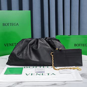 Bottega Veneta The Pouch Black Size 38 x 20 x 8.5 cm