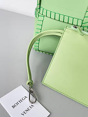 Bottega Veneta Arco Small Tote Green Size 20 x 30 x 11.5 cm - 3
