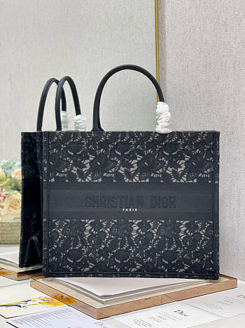 Dior Book Tote Size 41.5 x 35 x 18 cm