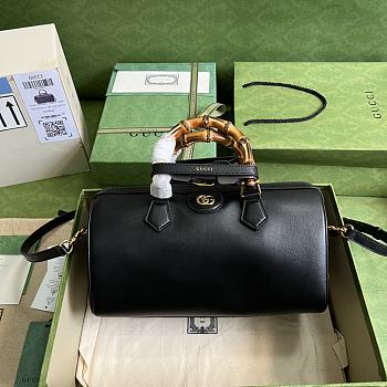 Gucci Black Handbag Size 30 x 18 x 15 cm