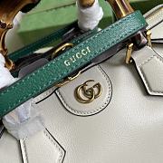 Gucci White Handbag Size 30 x 18 x 15 cm - 3