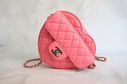 Chanel Heart Shaped Pre-spring 2022 Pink 18 x 16.5 x 5.5 cm - 1