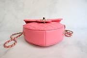 Chanel Heart Shaped Pre-spring 2022 Pink 18 x 16.5 x 5.5 cm - 3
