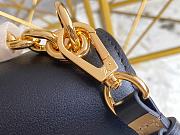 Louis Vuitton LV Twist Bag M57649 Size 23 x 17 x 9 cm - 2