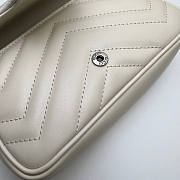 Gucci GG Marmont Belt Bag Cream Size 16.5 x 10 x 5 cm - 5