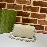Gucci GG Marmont Belt Bag Cream Size 16.5 x 10 x 5 cm - 2