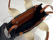 Chloé Small Woody Tote Bag Size 26.5 x 20 x 8 cm - 2