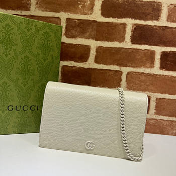 Gucci GG Marmont Chain Wallet 01 Size 20 x 12.5 x 4 cm