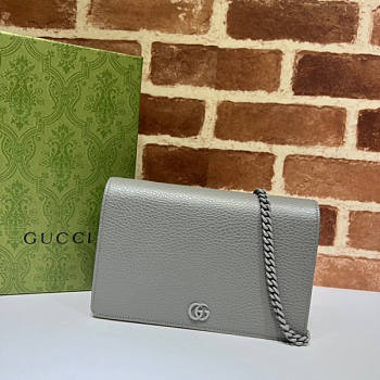 Gucci GG Marmont Chain Wallet 02 Size 20 x 12.5 x 4 cm