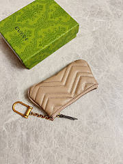 Gucci GG Marmont Matelassé Key Case 04 Size 12.5 x 7 x 1.5 cm - 2