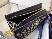 Dior Chain Bag Size 19 x 14 cm - 4