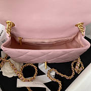 Chanel Flap Bag Pink Size 24 cm - 6